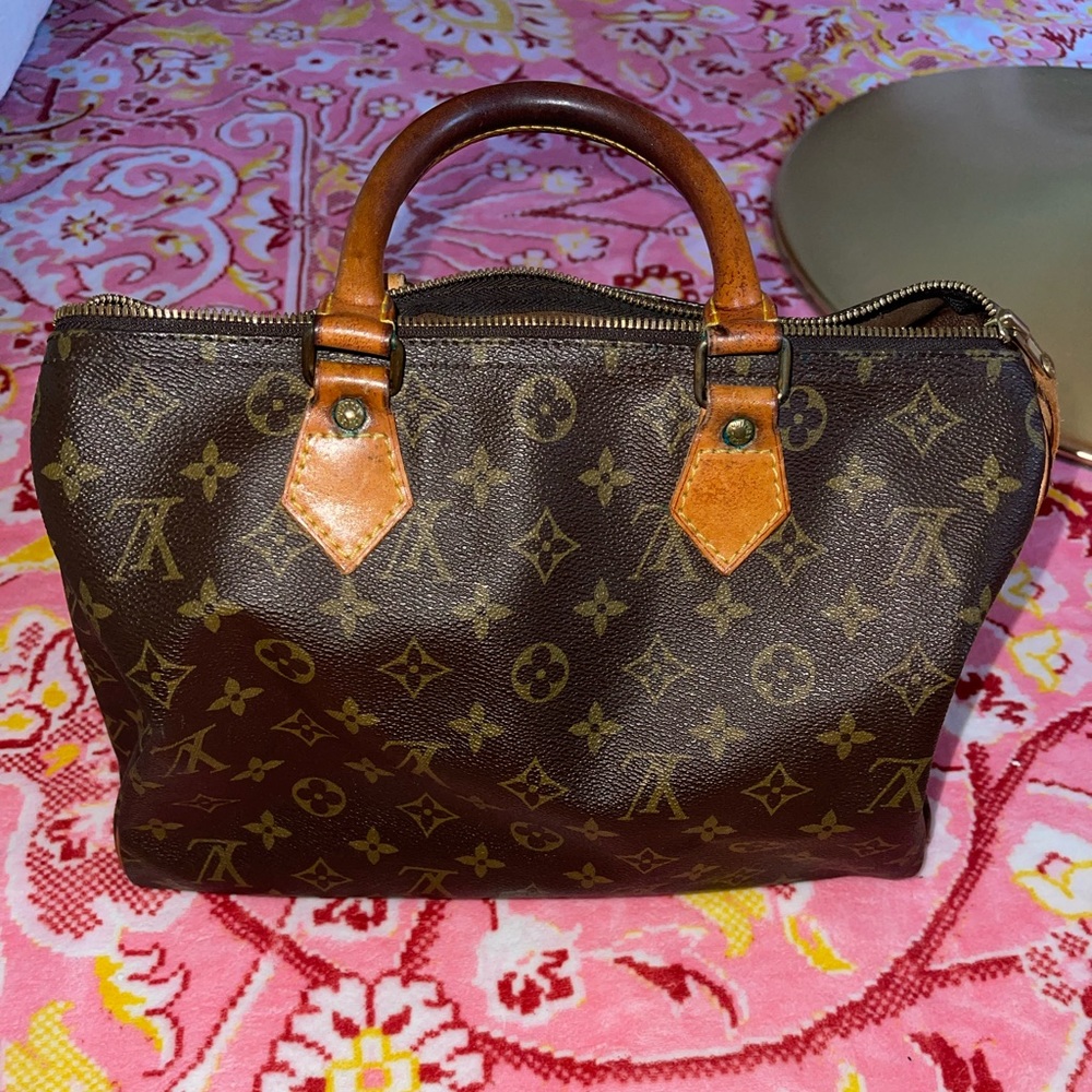Vintage Louis Vuitton Speedy